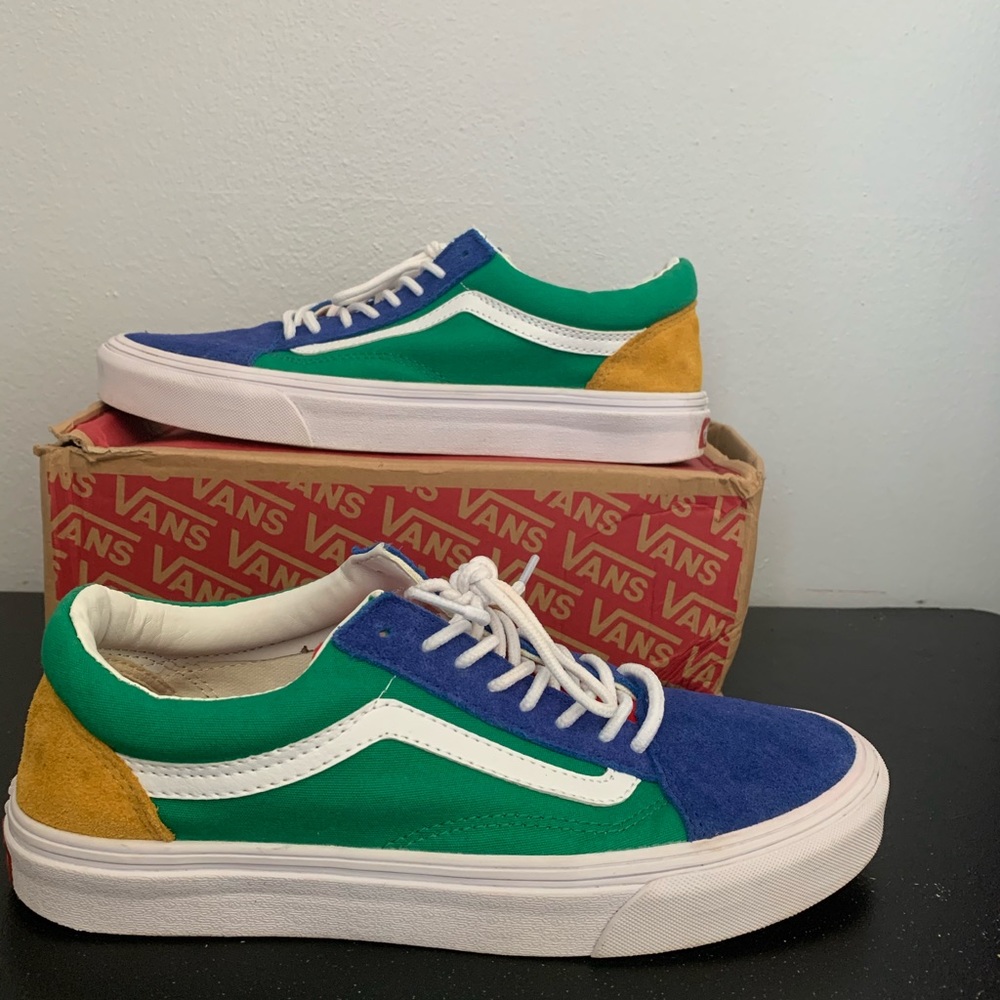 VANS